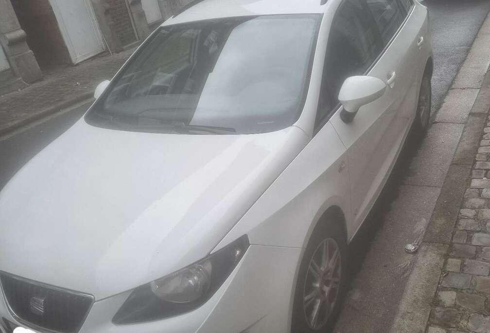 SEAT ST 1.2 CR TDi Reference Copa DPF