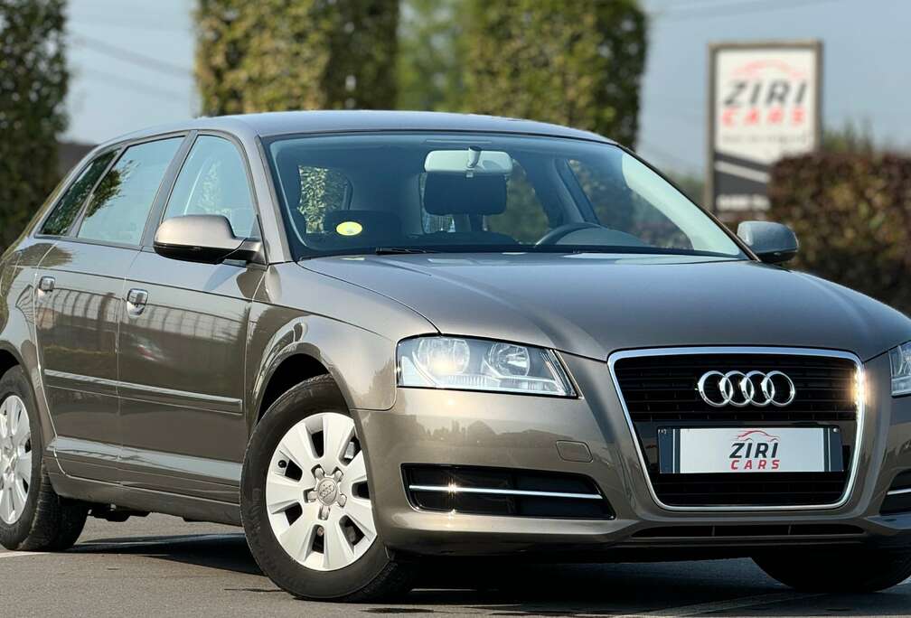 Audi Sportback 1.6 TDi Ambiente Start/Stop DPF