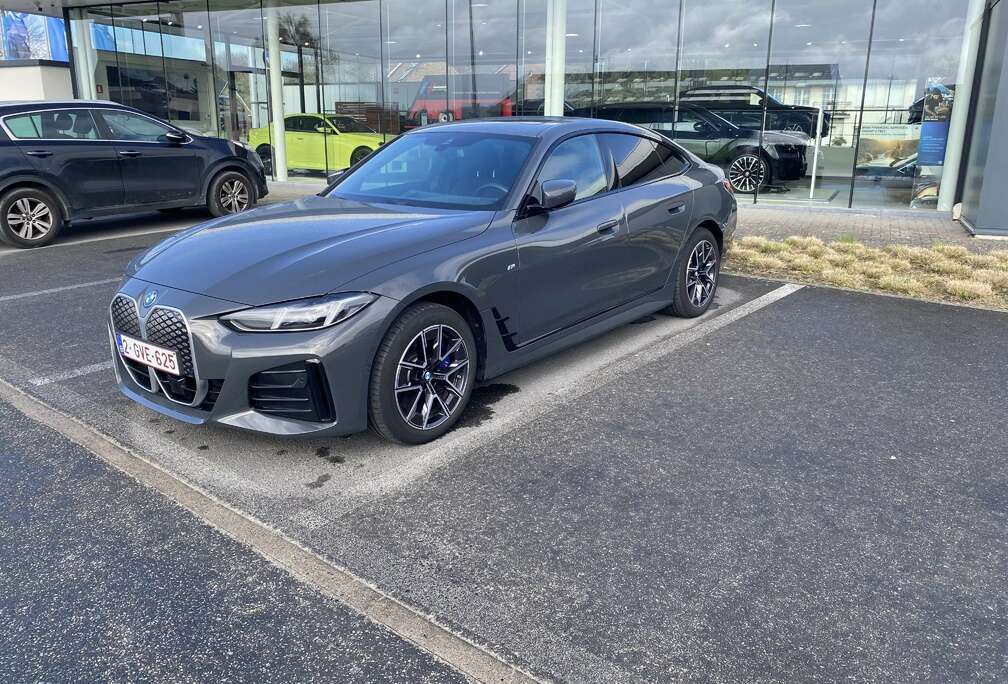 BMW Overname Leasing  eDrive40 M Edition