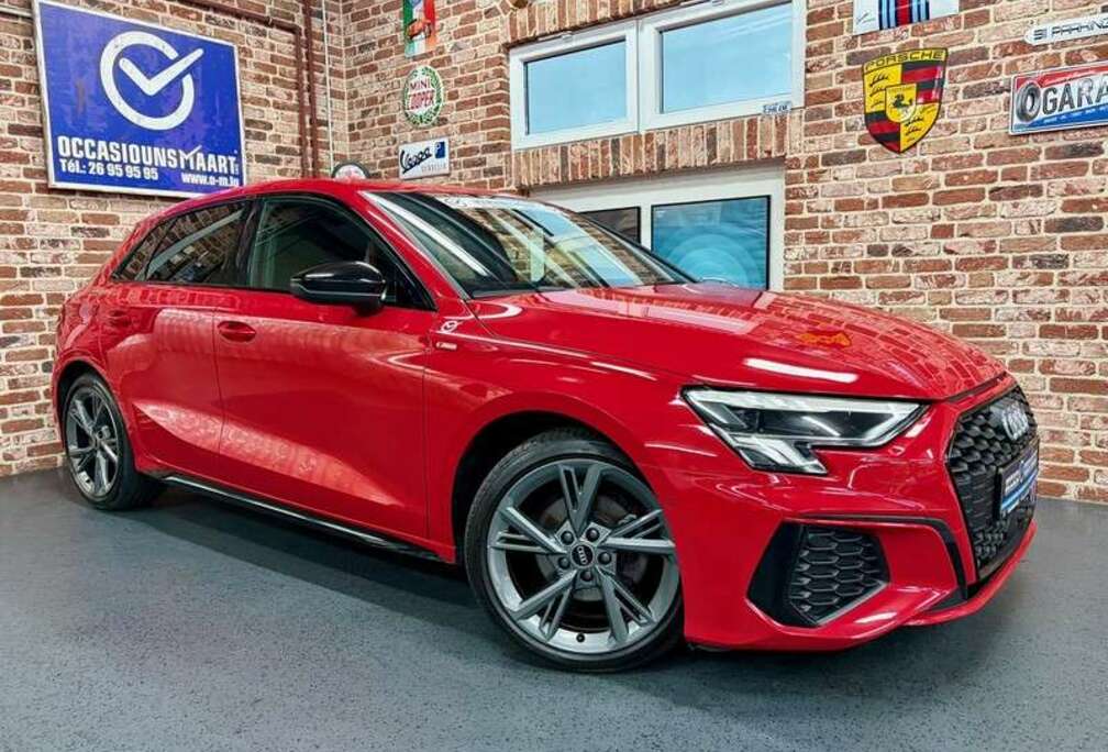 Audi A3 Sportback 2.0 TDI 150cv Auto S-LINE
