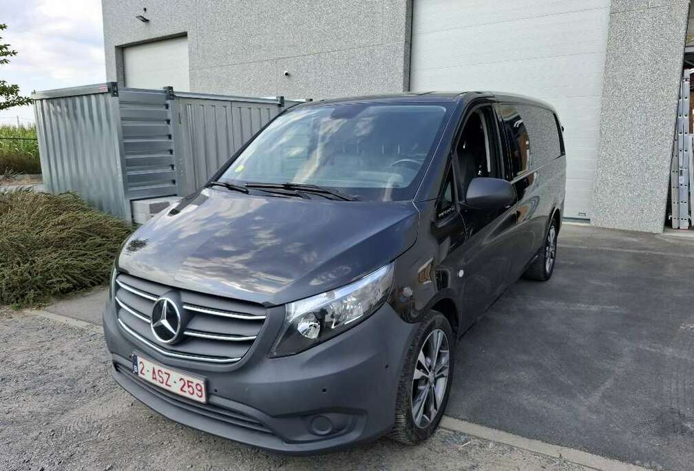 Mercedes-Benz 114 d