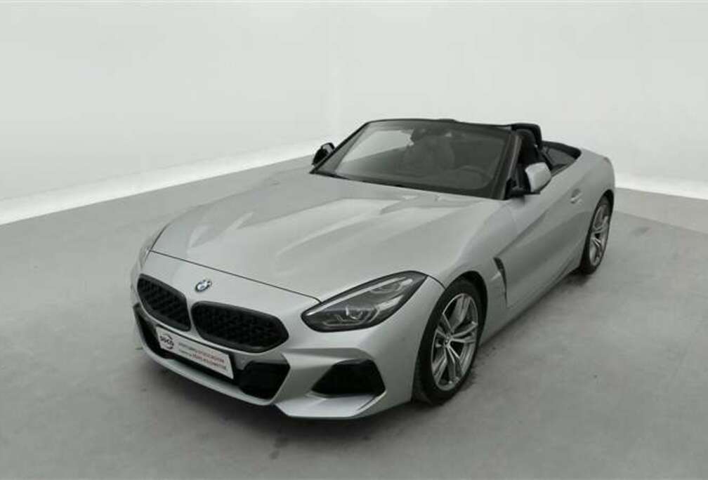 BMW 2.0iAS sDrive20i M-SPORT
