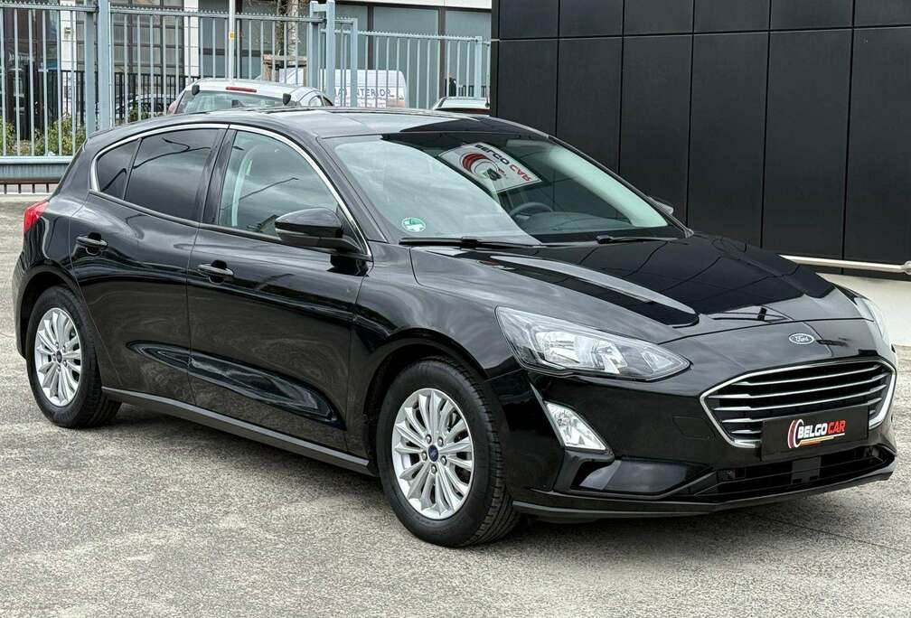 Ford ESSENCE - AUTOMATIQUE - CONTRÔLE TECHNIQUE OK