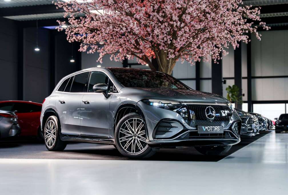 Mercedes-Benz SUV 450+ 108.4 kWh - AMG Line - 7-zit - Pano - Hyperscreen - Massage - HUD AR - 360° - Airmatic - Distronic - Trekhaak