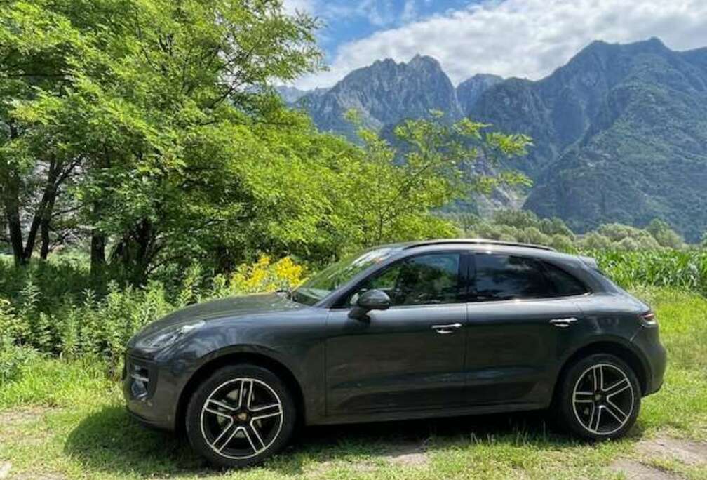 Porsche Macan PDK