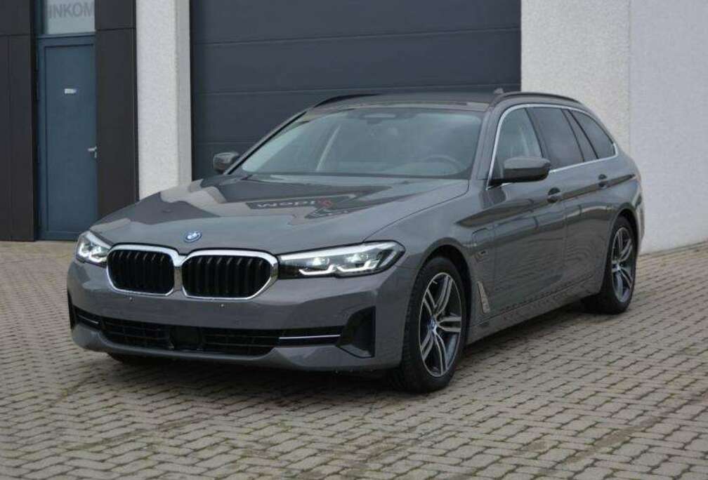 BMW 530e 299Pk Touring Sportline Facelift/Leder/LED