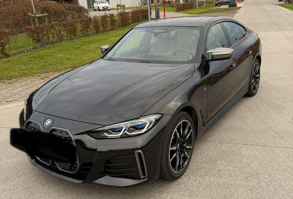 BMW M50 Gran Coupe