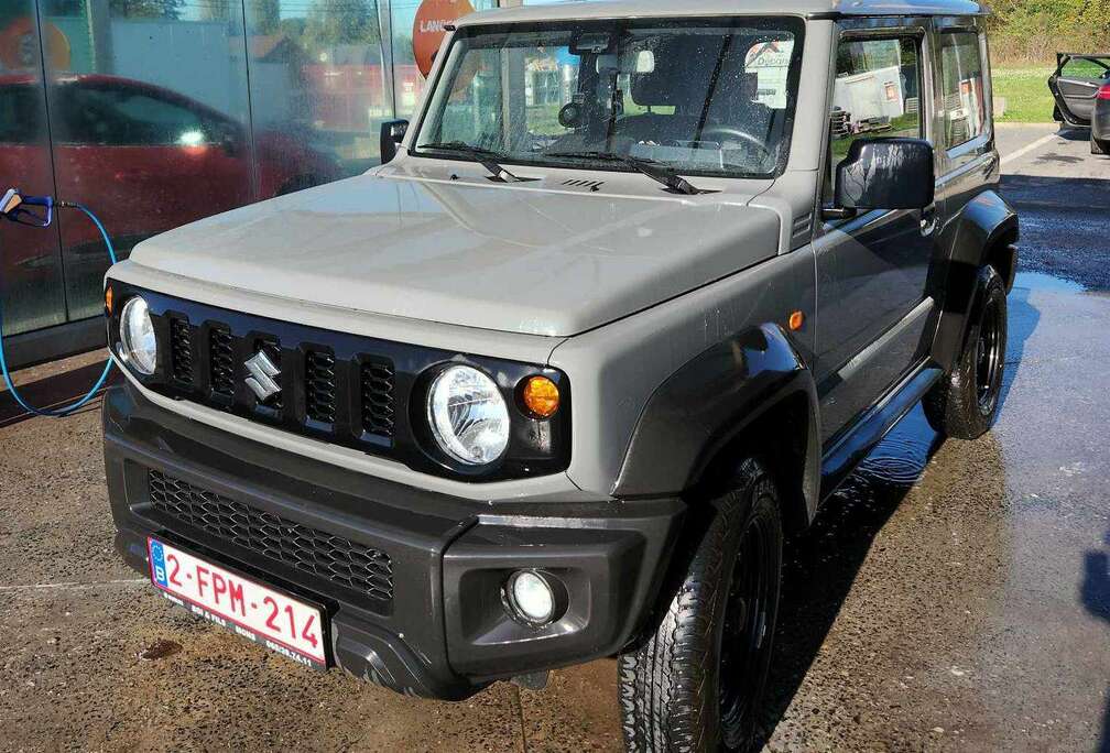 Suzuki Jimny+1.5i+4x4+GLX