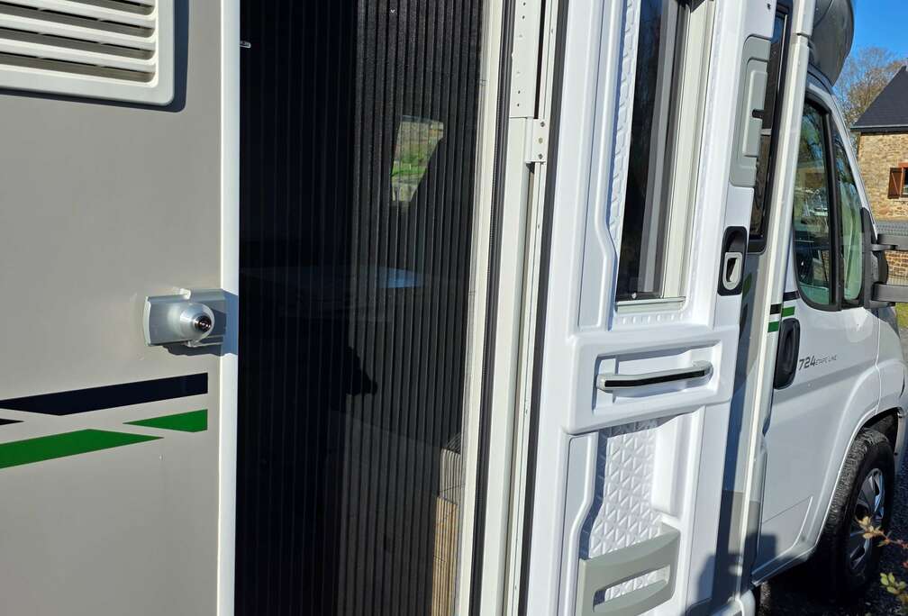 Peugeot Chausson 724 etape line