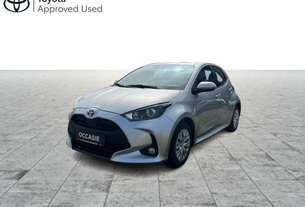 Toyota 1.5 HYB ICONIC