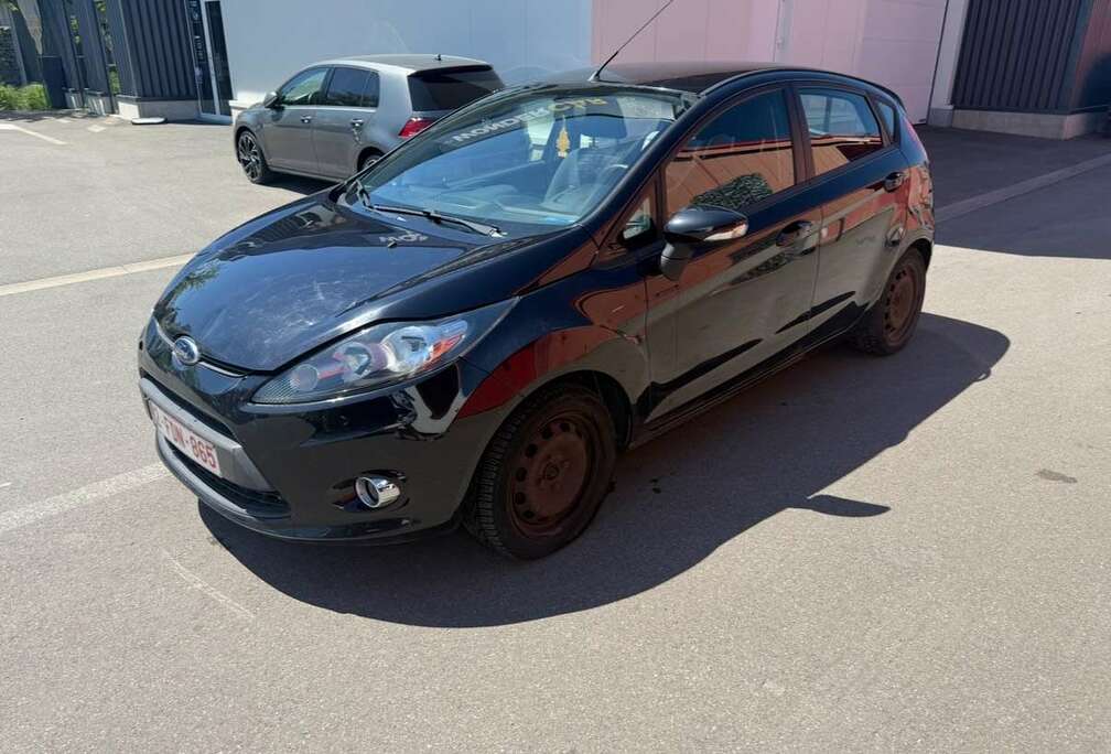 Ford 1.25i Ambiente
