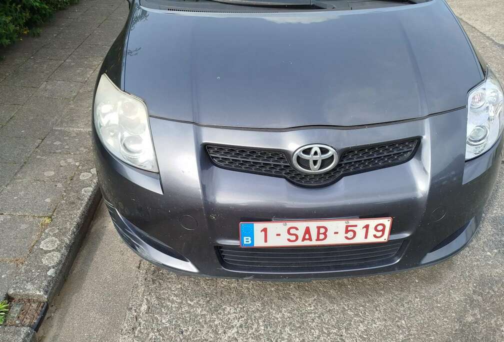 Toyota Auris 2.0 D-4D Luna