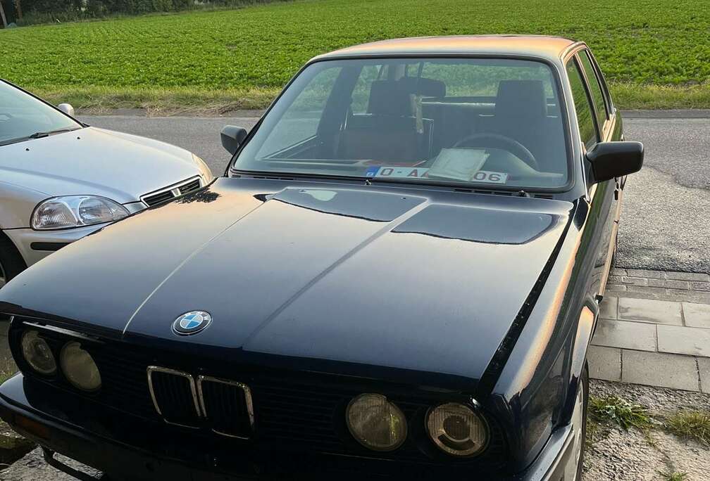 BMW 318i