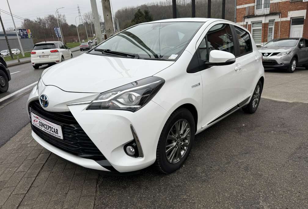 Toyota Yaris 1.5i Dual VVT-iE Lounge CVT