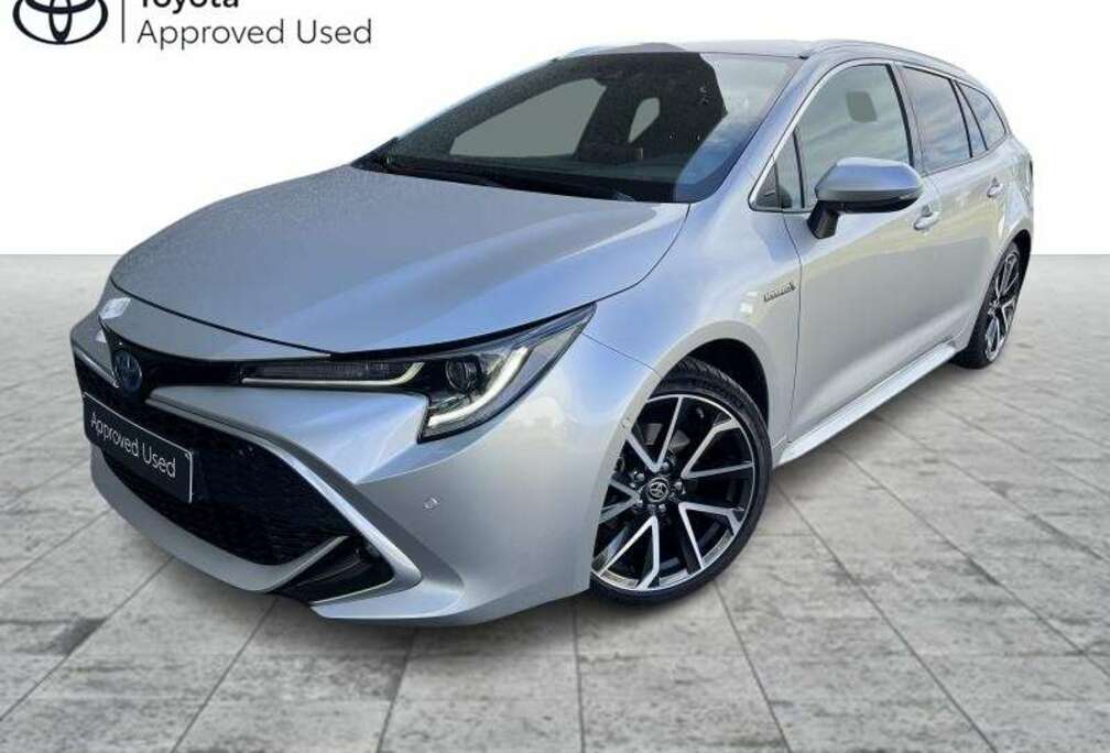 Toyota 2.0 Premium + Trekhaak