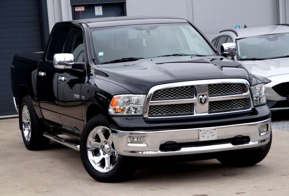 Dodge 5.7i HEMI V8 4x4 _Toujours entretenu _Garantie