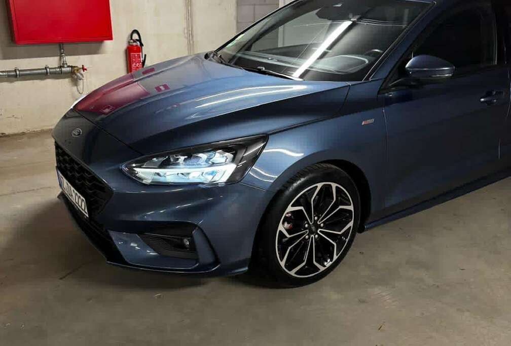 Ford Focus 2.0 EcoBlue ST-Line Business