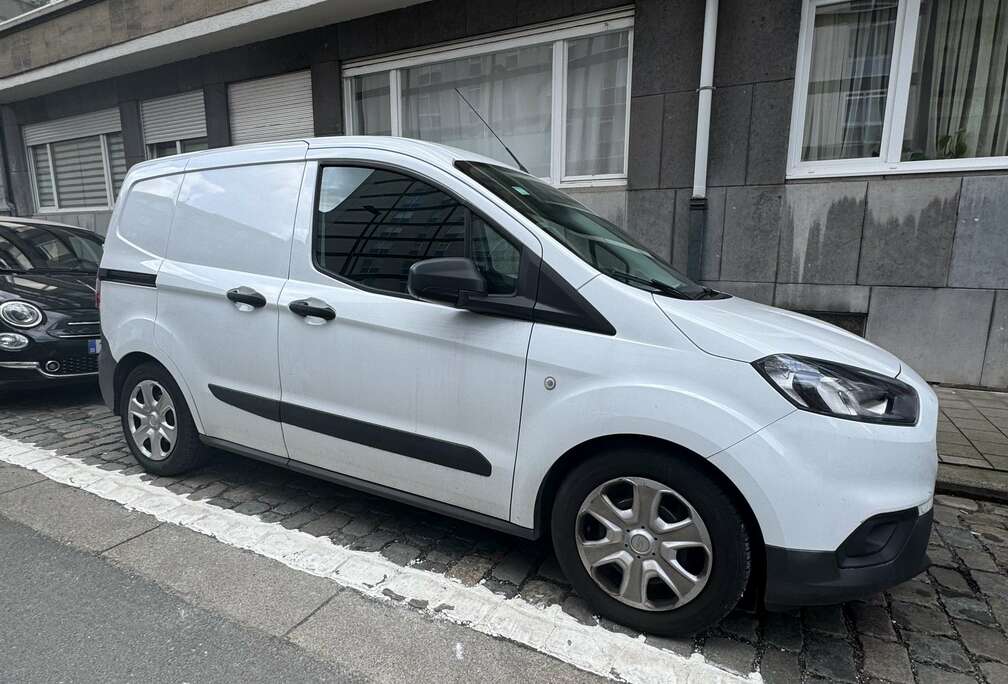 Ford 1.0 EcoBoost Ambiente (EU6.2)