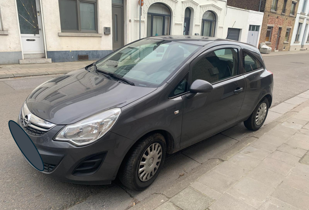 Opel Corsa 1.0i Essentia