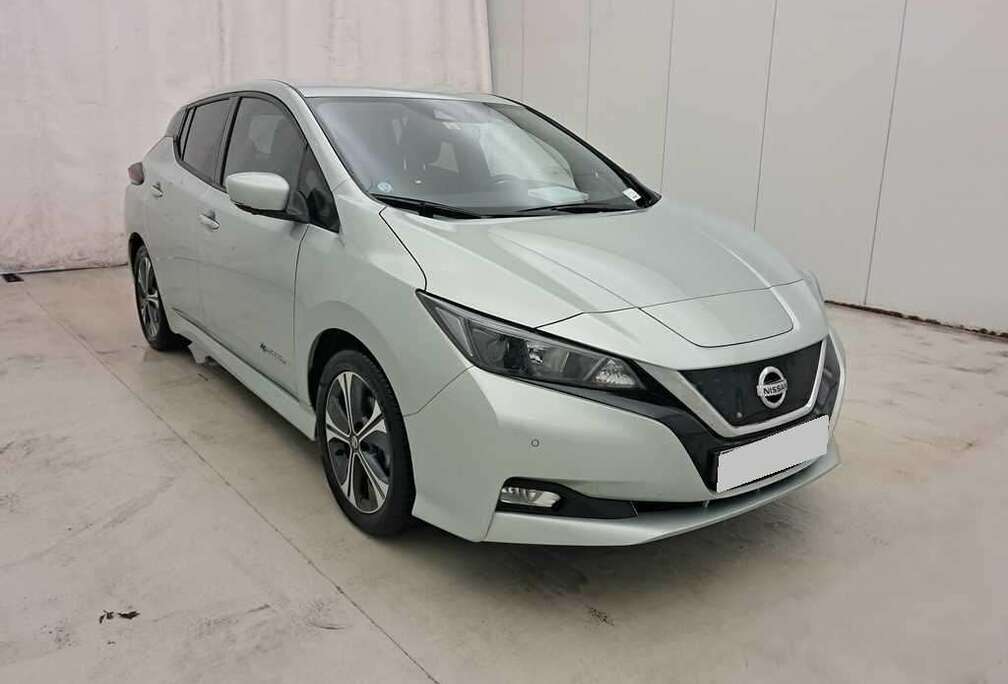 Nissan 40kw* Navi*Carplay* 292€ PAR MOIS SANS ACOMPTE