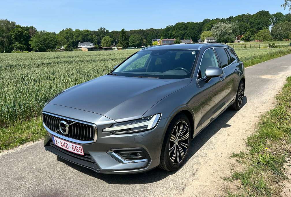 Volvo V60 2.0 B4 Momentum Pro Geartronic