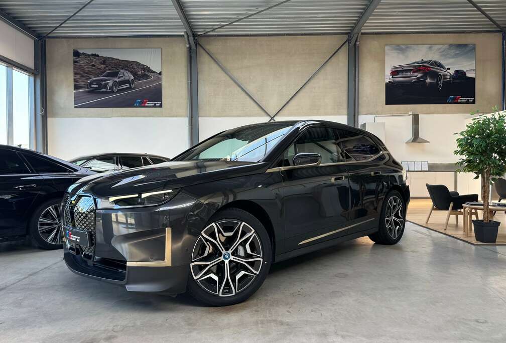 BMW 76.6 kWh xDrive40, 11/2021, 78.000kms