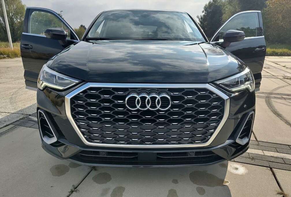Audi Q3 35 TFSI Sportback S tronic S line