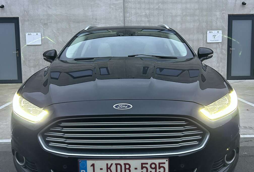 Ford 2.0 EcoBoost Start-Stopp Autom. Vignale