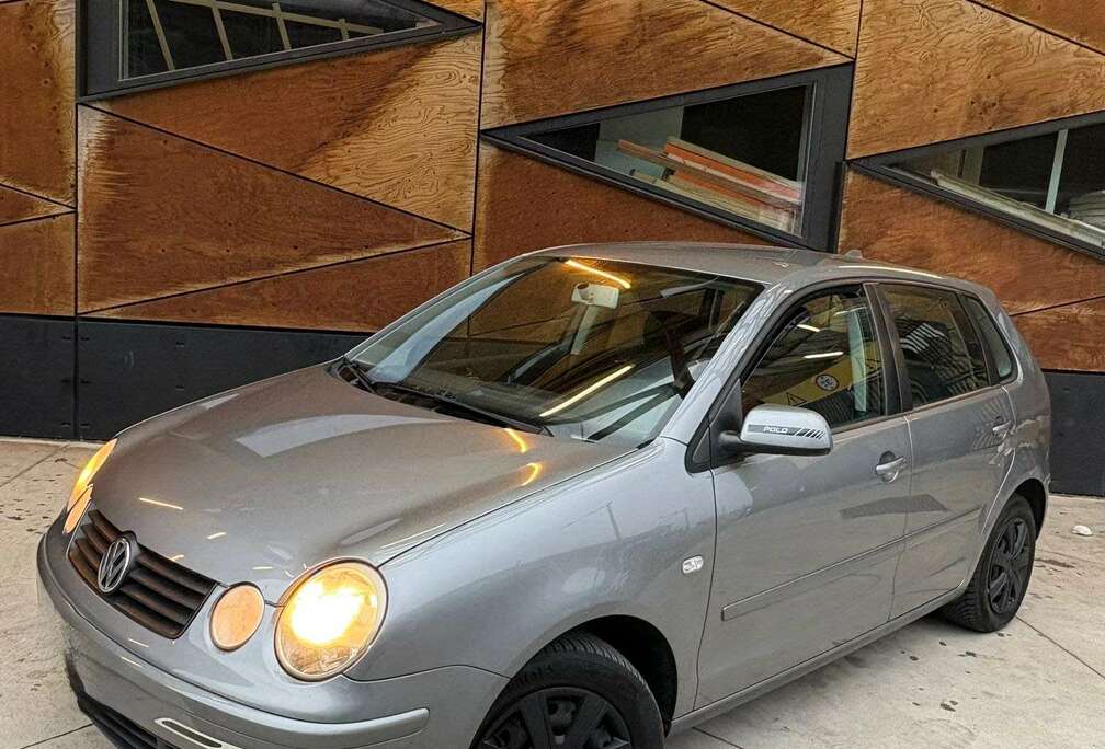 Volkswagen 1.4 16S - 75 Trend