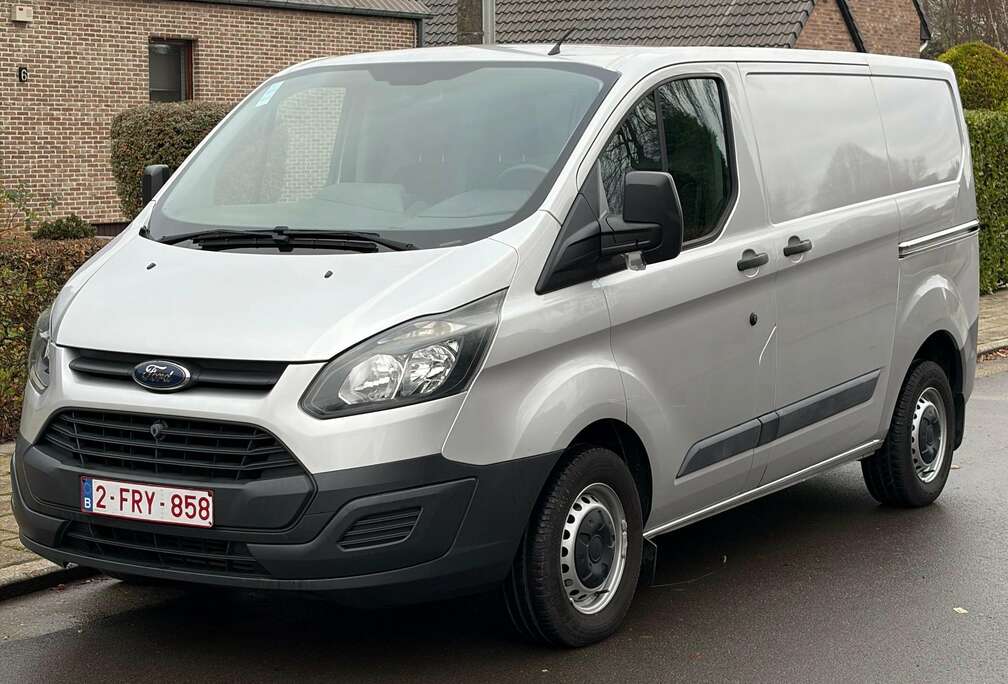 Ford 2.2 TDCi L1H1 *1ere main*  Tel 0492/43.69.59