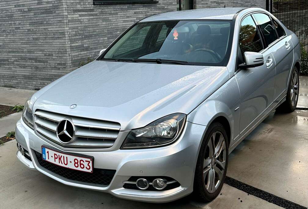 Mercedes-Benz C 180 CDI DPF (BlueEFFICIENCY) 7GTRONIC Avantgarde