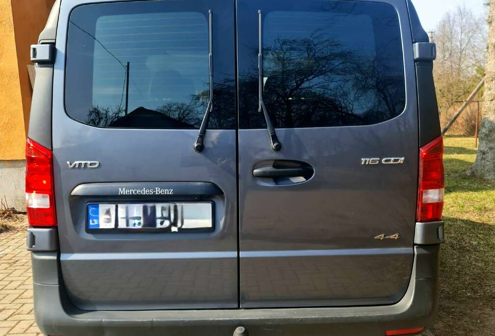 Mercedes-Benz 116 CDI (BT) 4MATIC Lang Aut. Mixto (PKW)