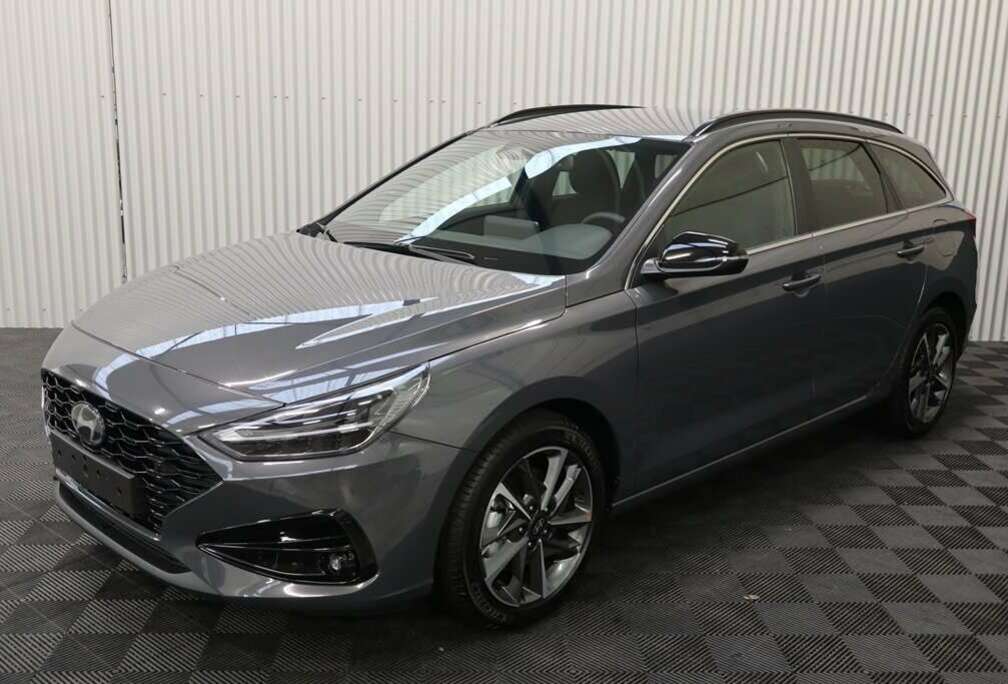 Hyundai SW 1.0 T-GDI DCT Automaat Navi Camera Keyless LED