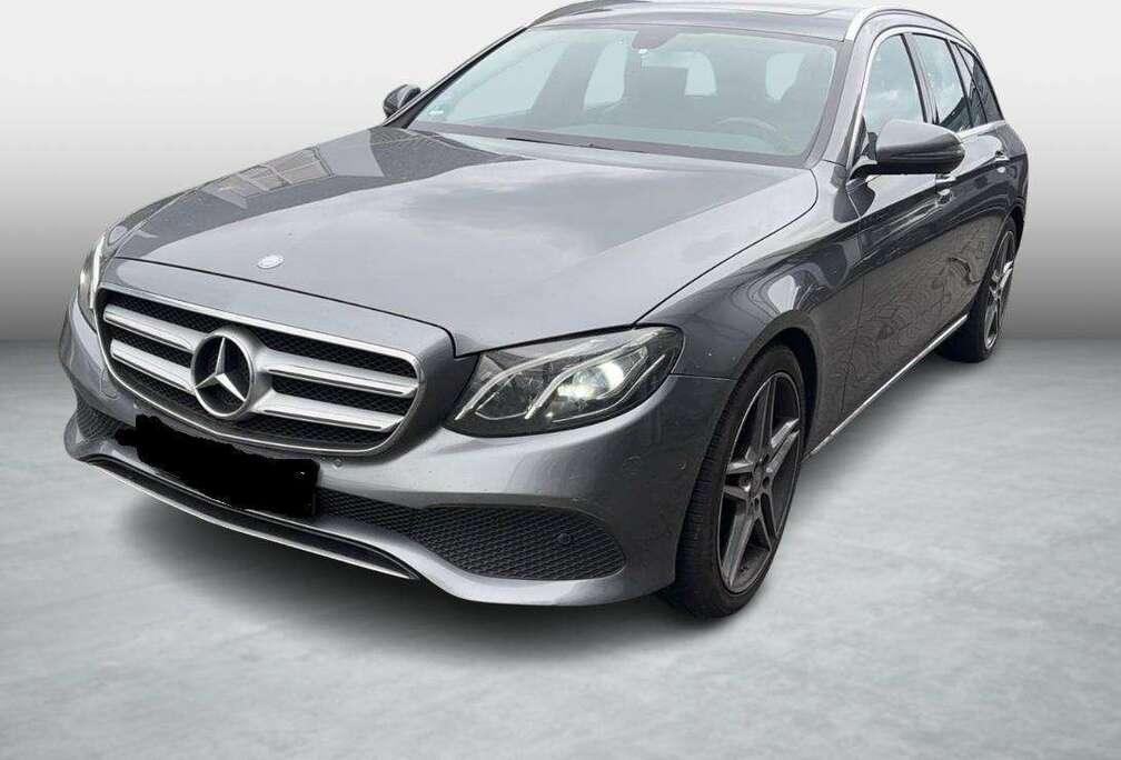 Mercedes-Benz Break AMG Line  Panoramisch Dak  Trekhaak  Verw