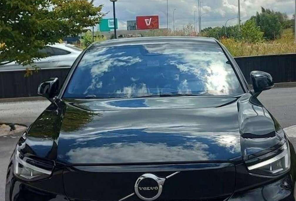 Volvo 82 kWh Recharge Extended Range Ultimate