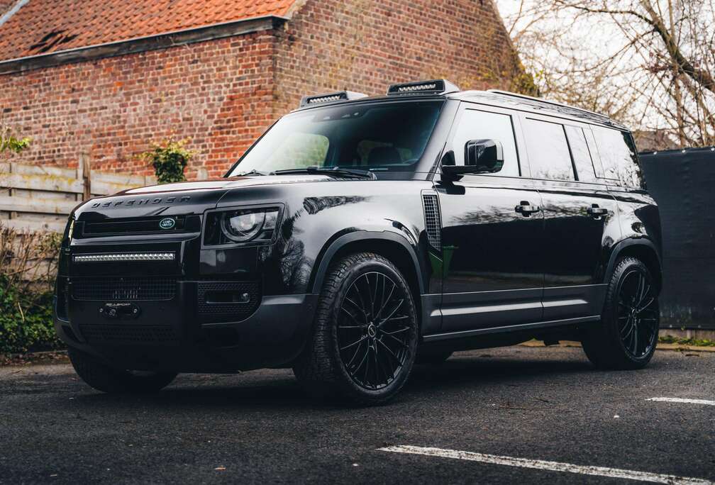 Land Rover Defender 110 3.0 D200// FULL SPEC // SE //EX VAT