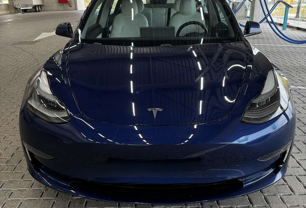 Tesla 78 kWh AWD Performance (377 kW)