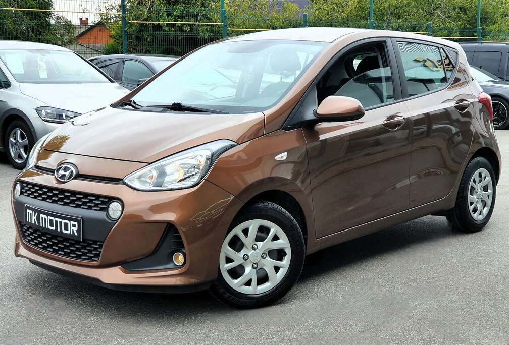 Hyundai 1.0 ESSENCE 67CV - FULL CARNET - GPS- CAPTEURS