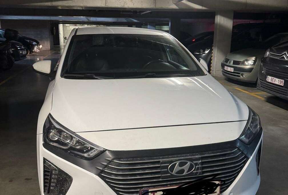 Hyundai PHEV 1.6 GDi Premium DCT