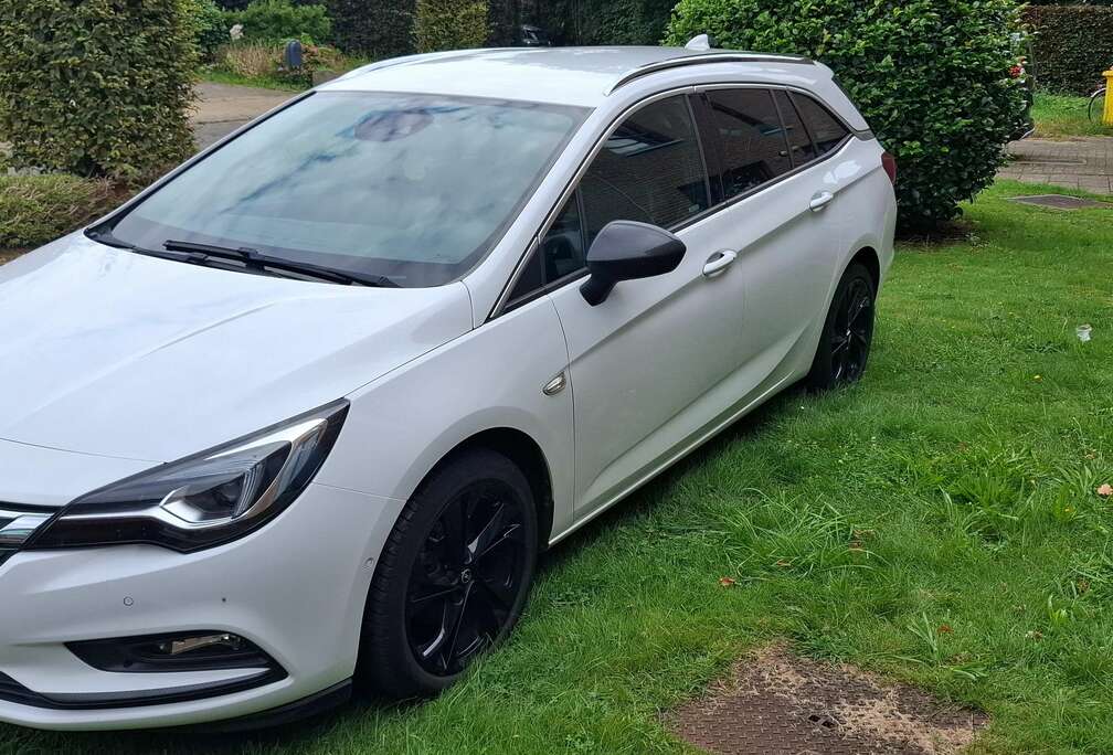 Opel Astra 1.4 Turbo Sports Tourer Innovation