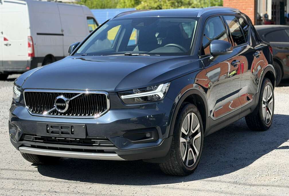Volvo XC40 1.5 T2 Momentum Pro MARCHAND/EXPORT