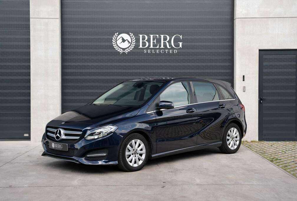 Mercedes-Benz 1e Eigenaar  Automaat  Carplay/AndroidAuto  Camera  Zetelverwarming  Navigatie  Airco  Cruise Control