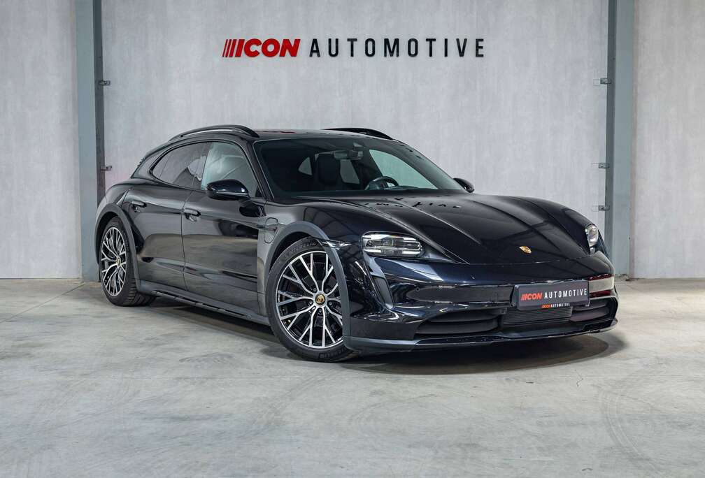 Porsche 4 CROSS TURISMO - SPORTCHRONO | PANO | BOSE | COMF