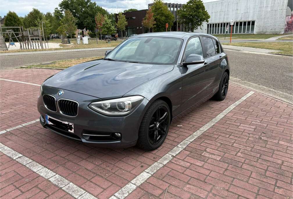 BMW 118d Sport Line