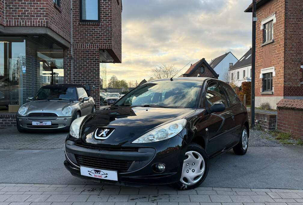 Peugeot + 75 // AIRCO //