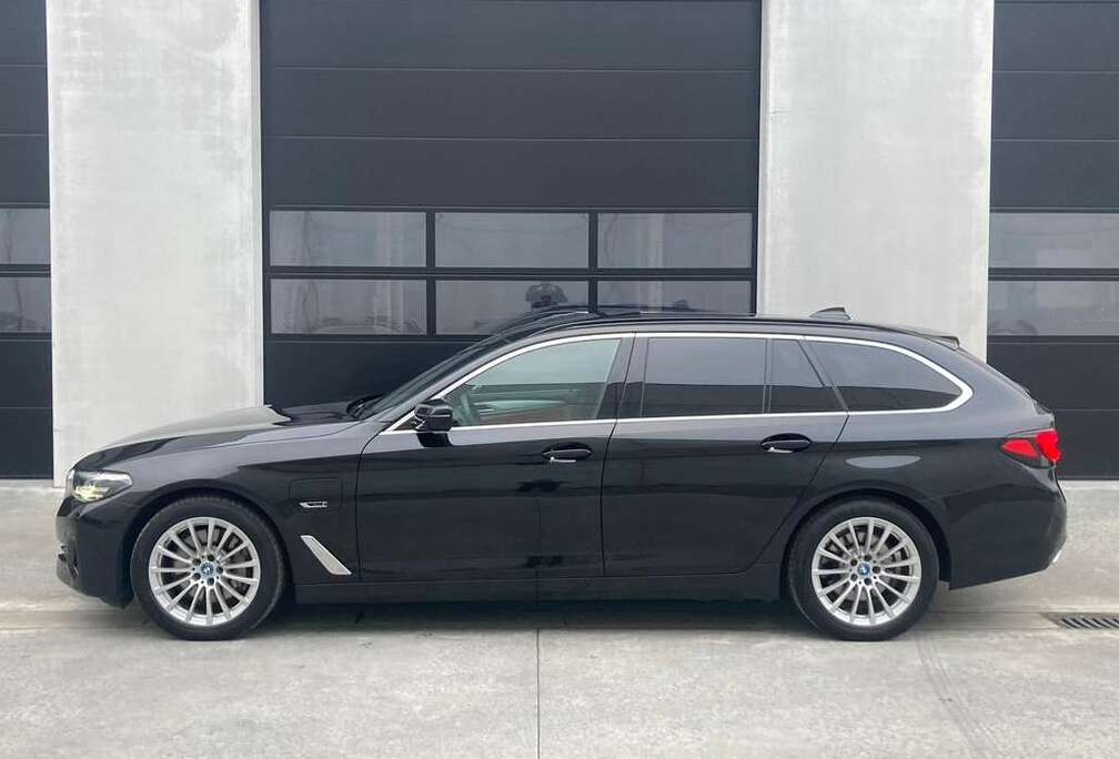 BMW e Touring/Pano Dak/Zwarte Hemel/Camera/../Garantie