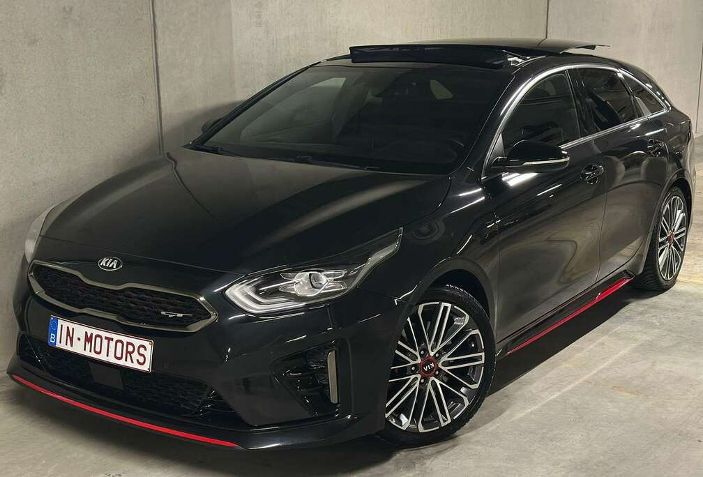 Kia 1.6 T-GDi  GT  PANO  DODEHOEK  KEY-LESS  CARPLAY  ELEK. KOFFER  DEALER ONDERHOUDEN