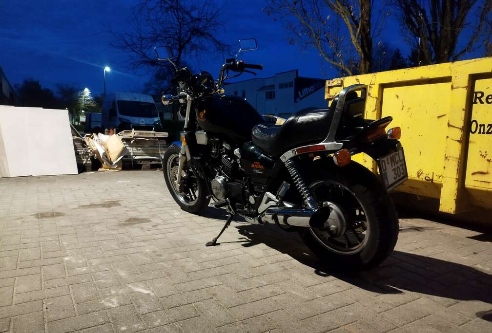 Honda Magna v65 (vf1100C)