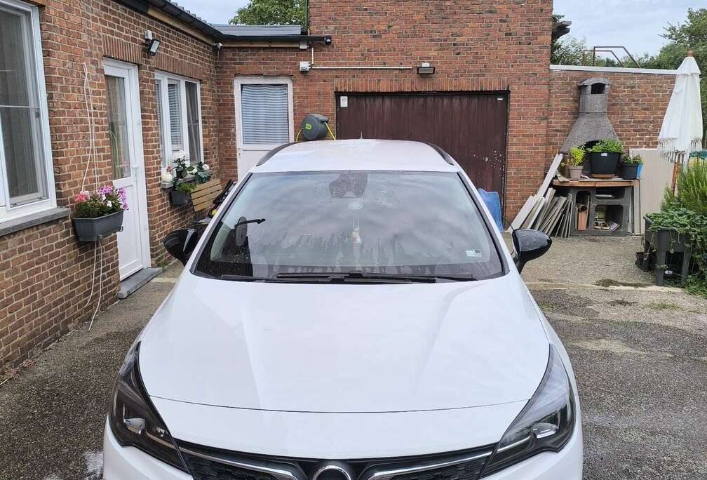 Opel Sports Tourer 1.5 Diesel 122 ch automatisch