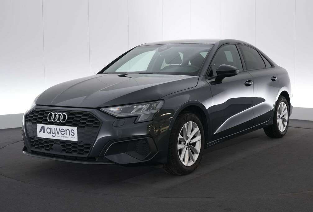 Audi Sedan 30 TFSI Attraction Business GPS PDC CAM B&O